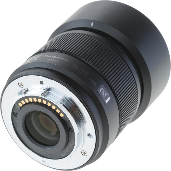 Panasonic 25mm f/1.7 ASPH. (Micro Four Thirds, Micro Four Thirds)