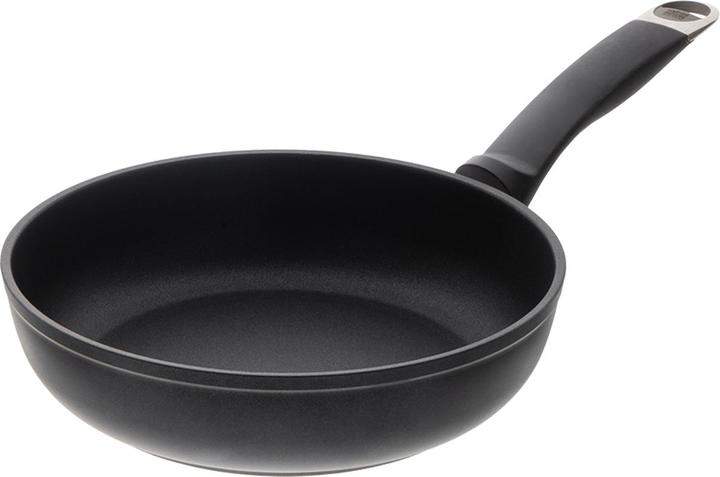Actual product image Kuhn Rikon Titanio Star frying pan (24 cm, Frying pan, Aluminium)