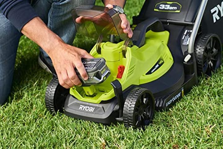 Actual product image Ryobi RLM18X33B40 (Rechargeable battery operated)