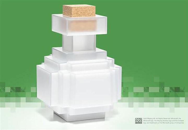 Image du produit Noble Collection Minecraft Replik Illuminating Potion Bottle