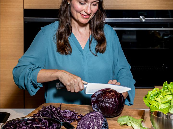 Immagine prodotto Rösle Chinesisches Kochmesser Wolfgrey mit Griff Pakka 18 cm (18 cm)