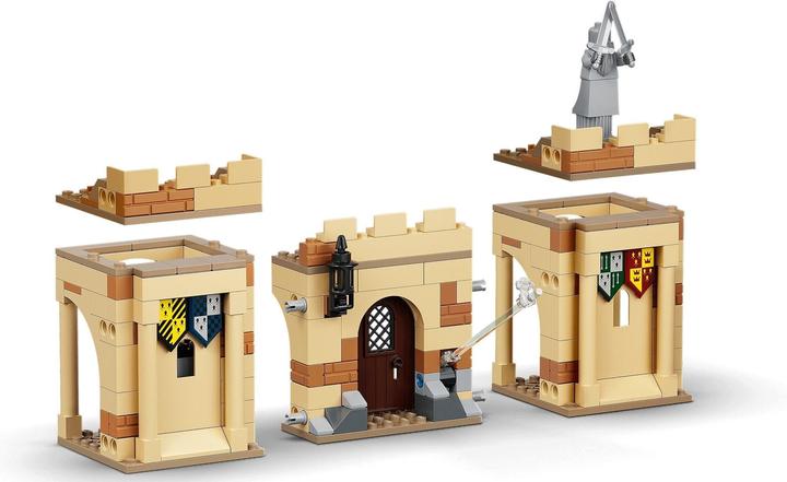 Produktbild LEGO Hogwarts: Erste Flugstunde (76395, LEGO Harry Potter)