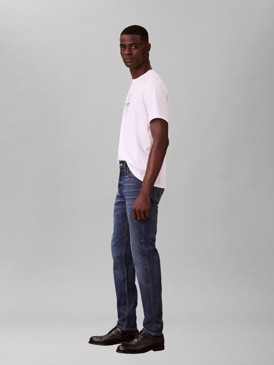 Actual product image Calvin Klein Jeans Slim Taper Dark Irving Jean (W29/L32)