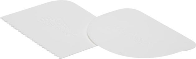 Baking utensils
