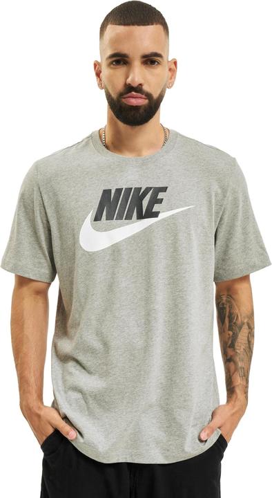 Actual product image Nike tee (S)