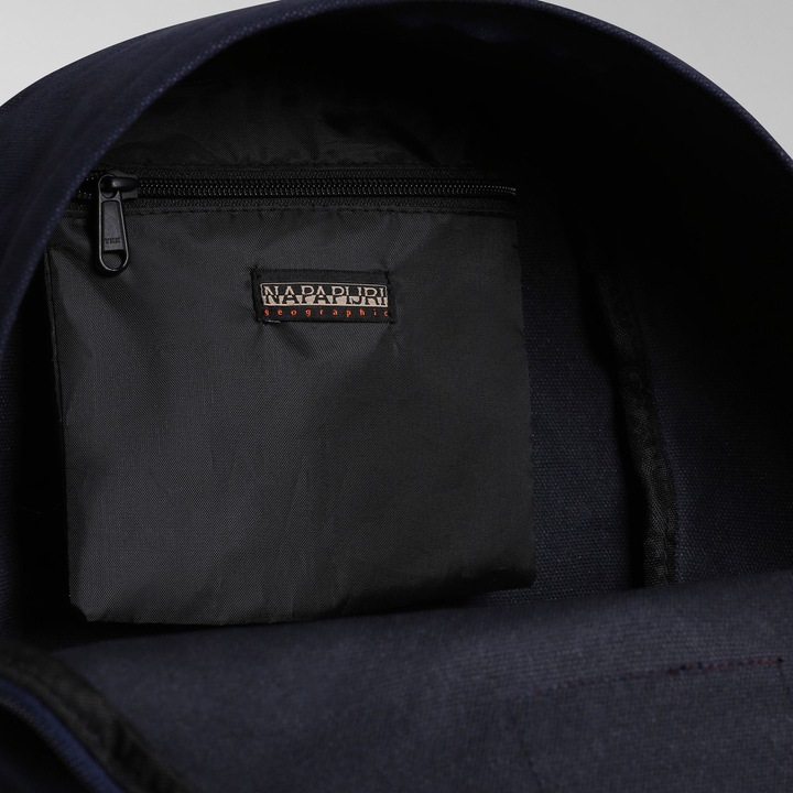 Actual product image Napapijri Herring backpack 39 cm (14 l)