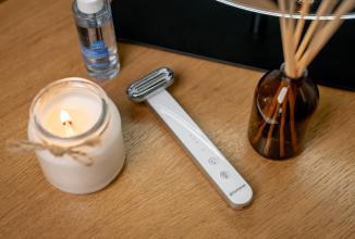 Actual product image Humanas Sonic facelift massager with EMS function Aurora - white