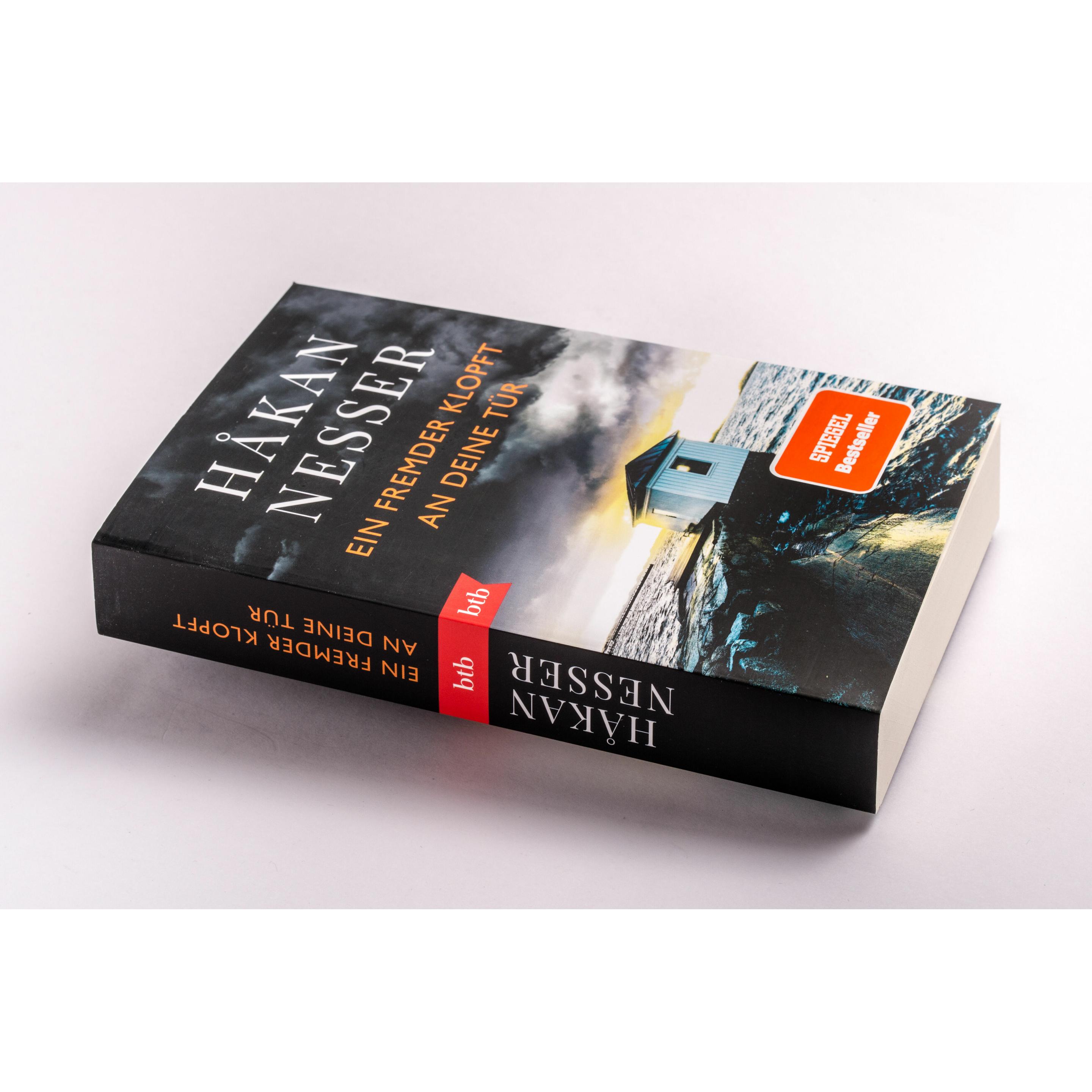 Thumbnail - Ein Fremder klopft an deine Tür, Belletristik von Håkan Nesser