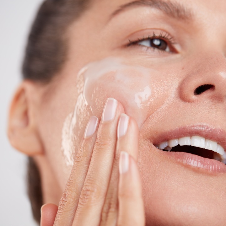 Produktbild Elemis Dynamic Resurfacing Facial Wash (Reinigungslotion, 200 ml)