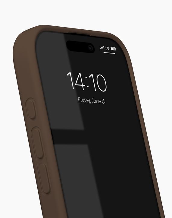 Produktbild iDeal Of Sweden iPhone 16 Silicone Case - Mocha Mousse (Apple iPhone 16)