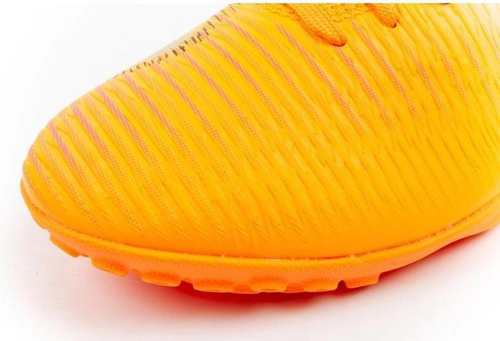 Actual product image Puma Future 8 Play Tt (46)