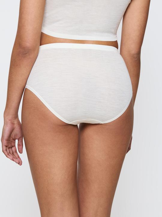 Actual product image Triumph Maxislip Beauty Layers (M, Single pack)