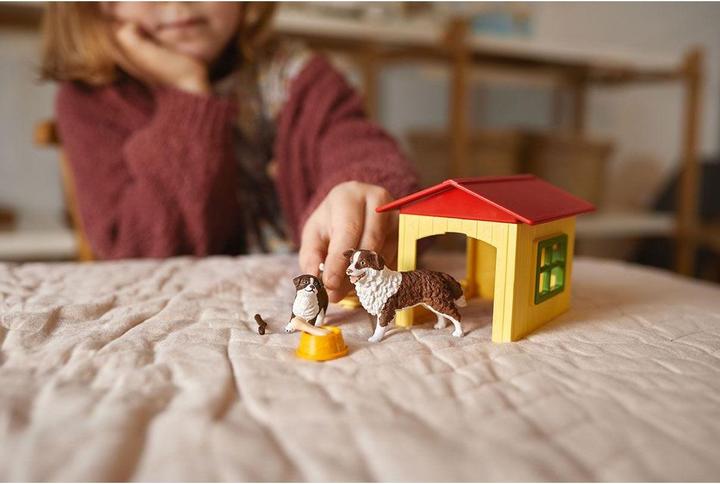 Actual product image Schleich Play set doghouse