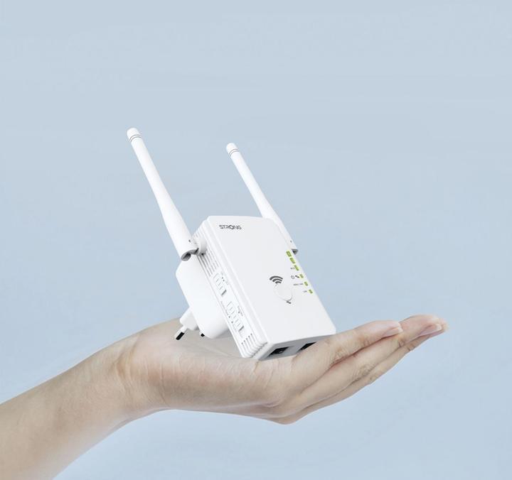 Actual product image Strong Universal Repeater 300 (300 Mbit/s)