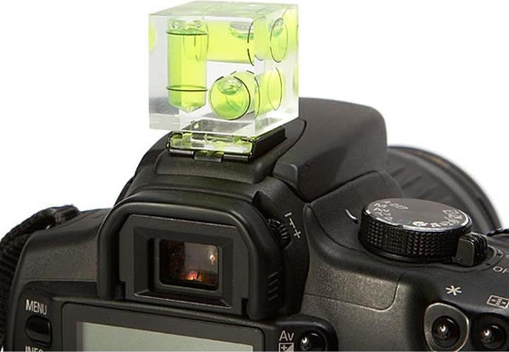 Produktbild Falcon Eyes Wasserwaage mit Blitzschuh CA-BLHS3