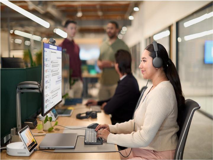 Produktbild Logitech 981-001615, Kabelgebunden, Graphit (USB-C, Microsoft Teams)