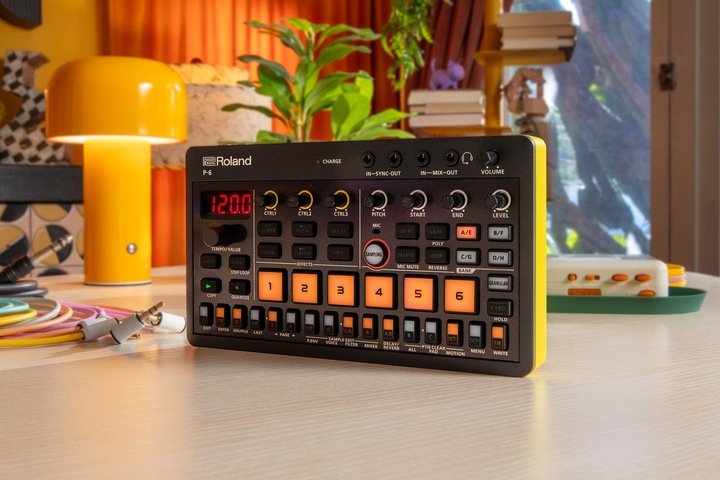 Actual product image Roland P-6 Creative Sampler