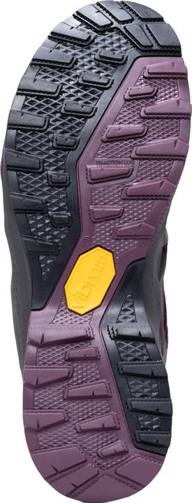 Actual product image AKU Rocket DFS GTX (39)