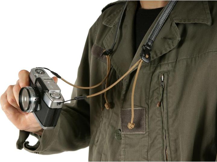 Actual product image Artisan & Artist Flynn Camera Strap (Neck belt)