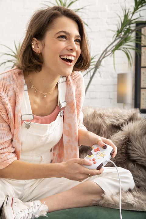 Produktbild PowerA Enhanced Wired Controller for Nintendo Switch - Pikachu Electric Type (Switch)