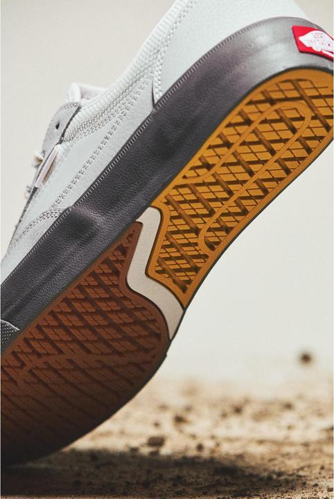 Produktbild Vans Curren Caples (42)