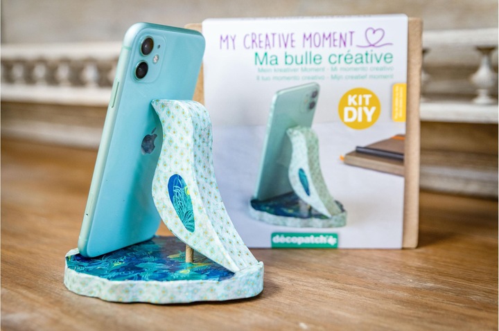 Actual product image Décopatch Mini Set Moon Phone Holder