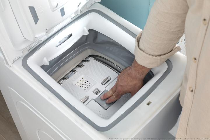 Actual product image Candy TCA483D2-S (8 kg, Downwards)