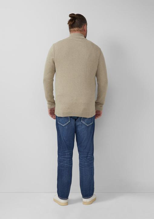 Produktbild s.Oliver Strickjacke Baumwoll-Strickjacke mit Stehkragen und Logo-Patch (5XL, XXL)