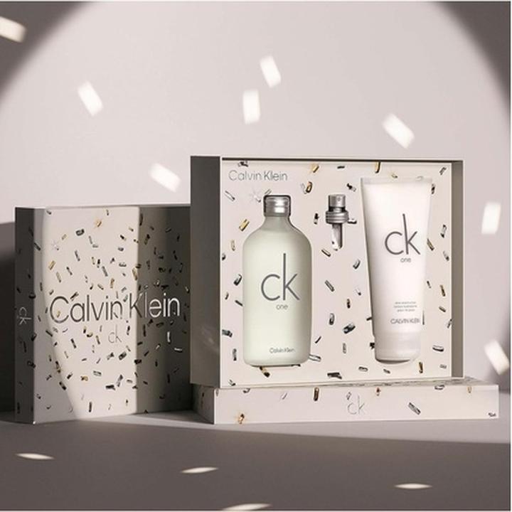 Produktbild Calvin Klein CK One (Parfum Set)