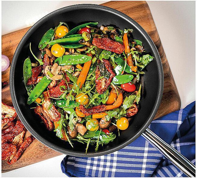 Produktbild Spring Vulcano Classic (28 cm, Bratpfanne, Edelstahl, Aluminiumguss)