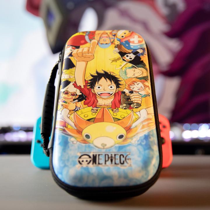 Actual product image Konix One Piece Pro Carry Case (Switch, Switch Lite, Switch OLED)