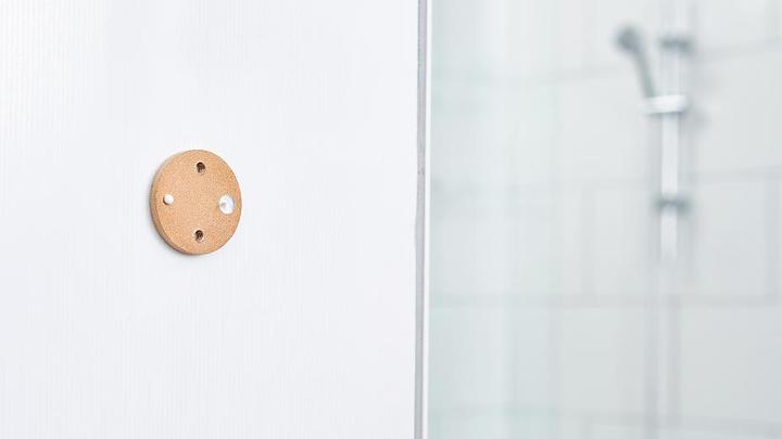 Image du produit tesa Support de douche mural SPAA avec solution adhésive sans perçage