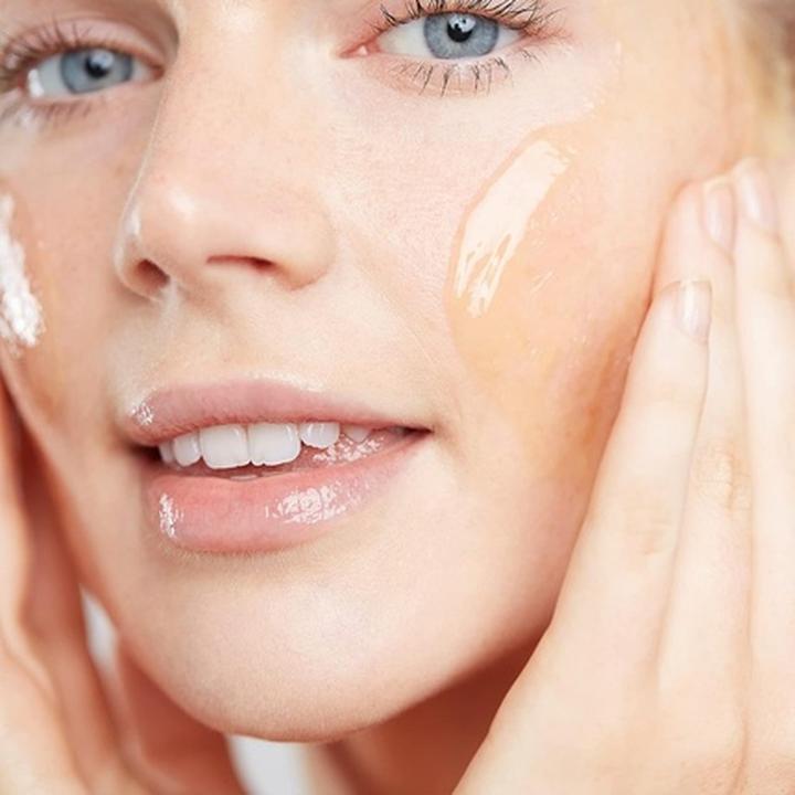 Actual product image Elemis Dynamic Resurfacing Serum (30 ml)