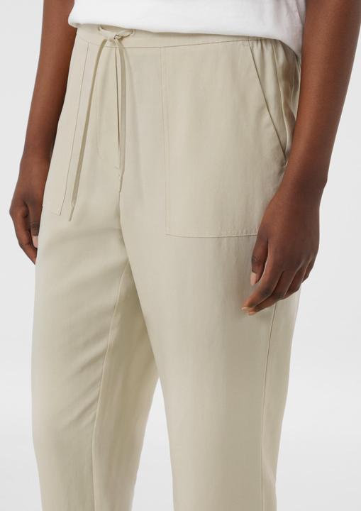 Produktbild Comma Hose Jogpants mit aufgesetzten Taschen (36)