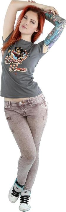 Immagine prodotto Wonder Woman Bombshells Maglietta Distintivo Donna (XS)