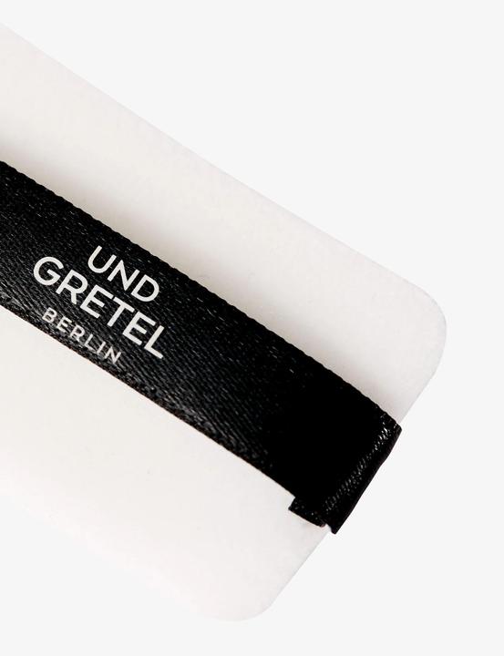 Immagine prodotto Und Gretel Berlin Complexion - ILGE Translucent Setting Powder Abbronzato 02 (Abbronzato)