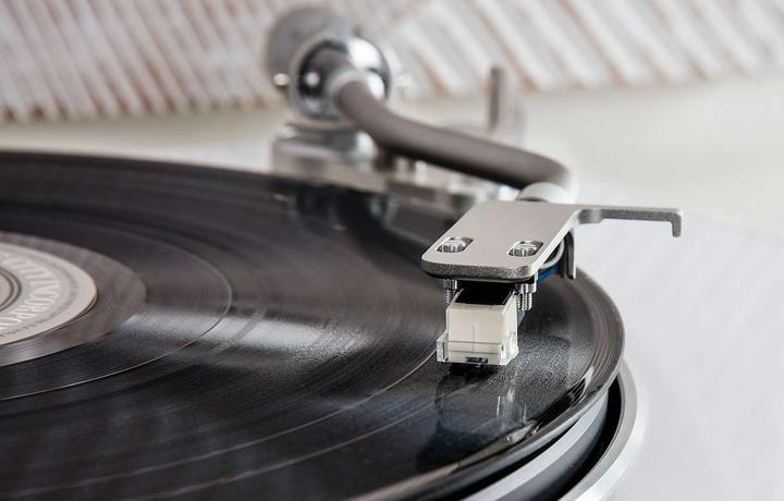 Produktbild Denon DP-400 (Halbautomatisch)