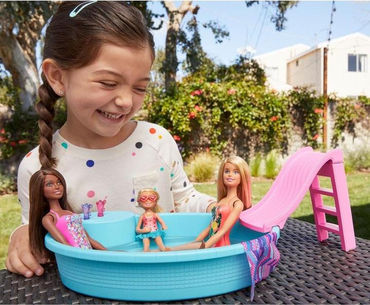 Image du produit Barbie Piscine - Coffret Poupée Mannequin - 3 ans et +