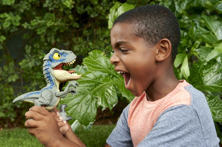 Immagine prodotto Jurassic World Mega Roar Velociraptor "Blu
