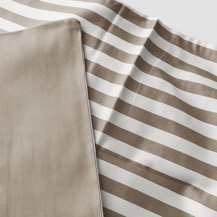 Actual product image Traumschlaf Los Angeles (Bedding set, 160x210 cm + 65x100 cm)