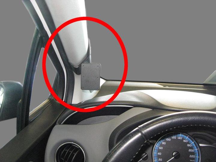 Produktbild Brodit ProClip Toyota Yaris Bj. 15-20