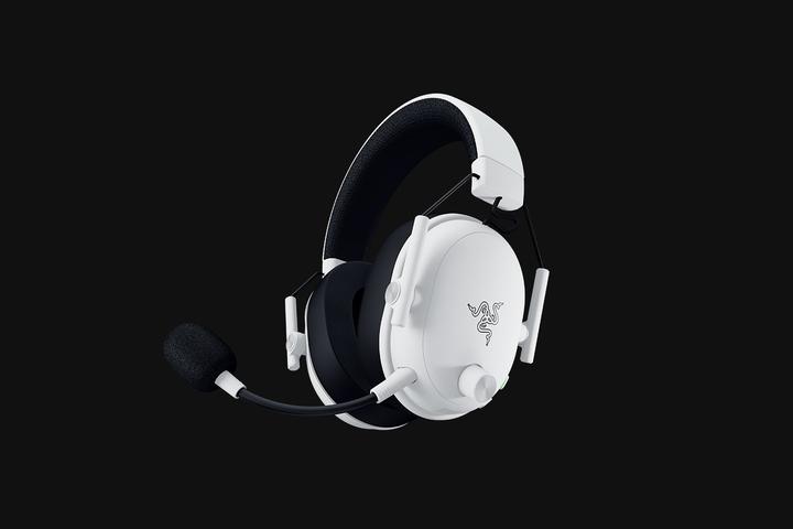 Actual product image Razer BlackShark V3 - White (Cable, Wireless)