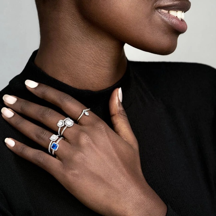Immagine prodotto Pandora Anello Cuore Elevato (52, 925 Argento)