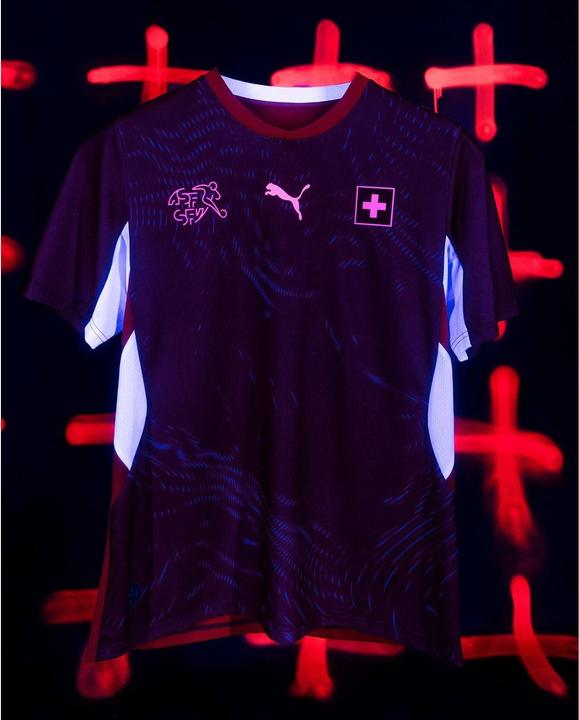 Actual product image Puma SFV Home Jersey Replica (3XL)