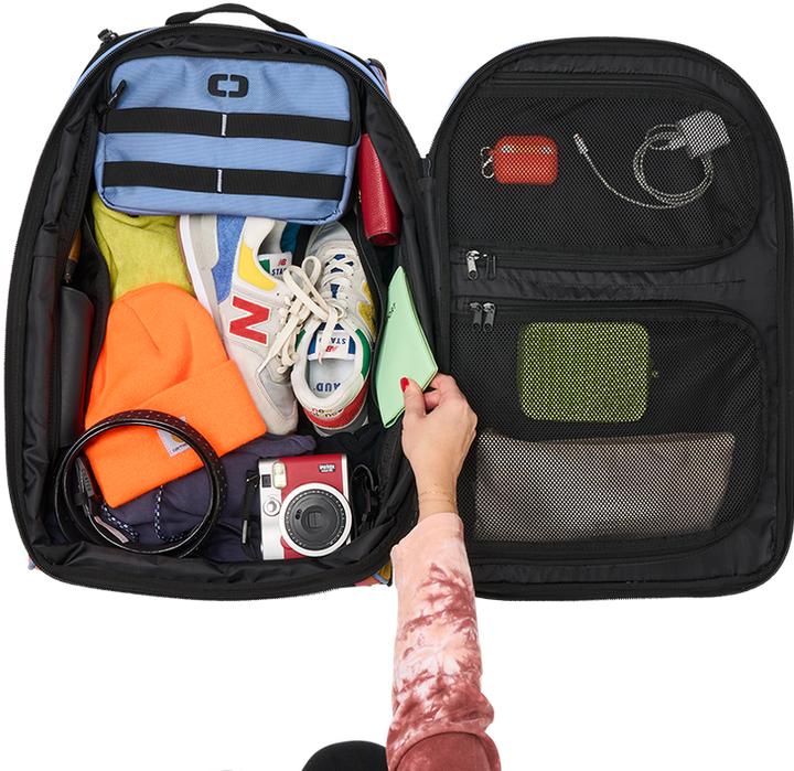 Actual product image Ogio TRAVEL BAG LAYOVER RED FLOWER P/N: 5923090OG (46 l)