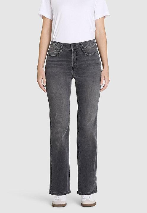 Actual product image MAC Jeans Laura (W44/L30)