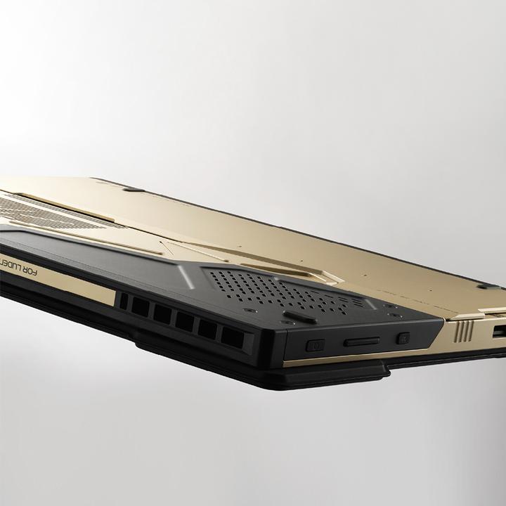 Produktbild ASUS ROG Flow Z13 (13.40", 1000 GB, 128 GB, DE, AMD Ryzen AI Max+ 395)