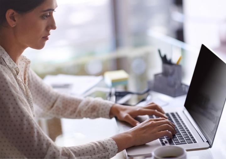 Produktbild 3M ™ Privacy Filters for Laptops with ™ COMPLY™ Flip Attach (14.02", 16 : 9)