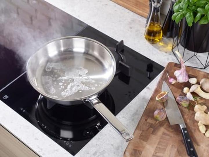 Produktbild Fissler Pfanne Edelstahl ohne NovogrillOriginal-Profi Collection®24 cm (24 cm, Bratpfanne, Edelstahl)