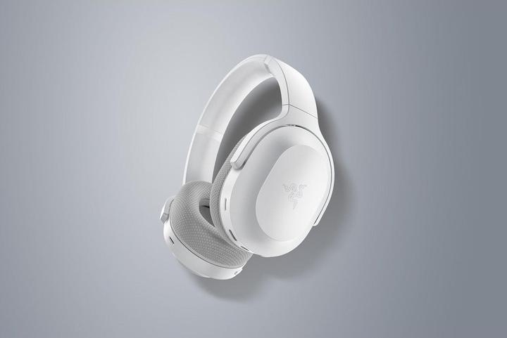 Actual product image Razer Barracuda (Wireless)